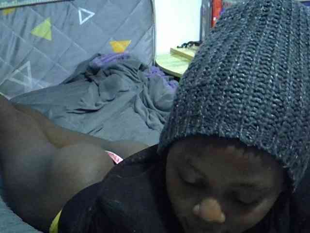 Sexybeiby1 webcam