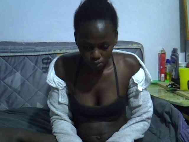 Sexybeiby1 webcam