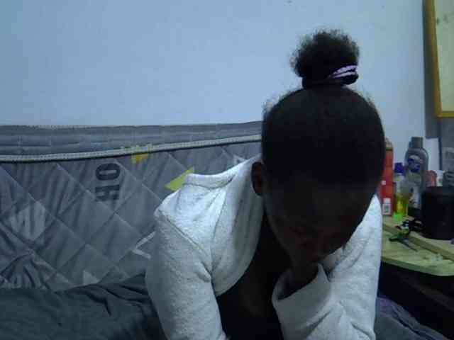Sexybeiby1 webcam