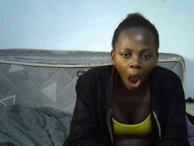 Sexybeiby1 webcam