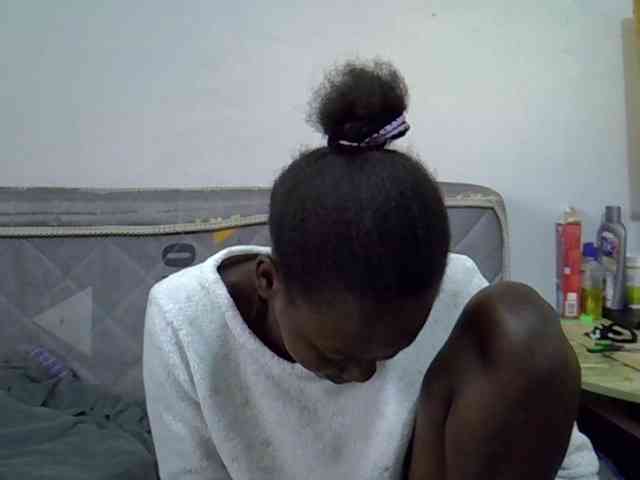 Sexybeiby1 webcam