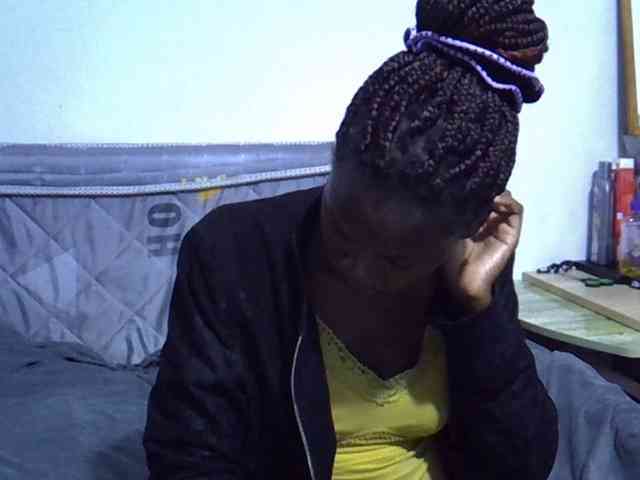 Sexybeiby1 webcam