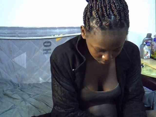 Sexybeiby1 webcam