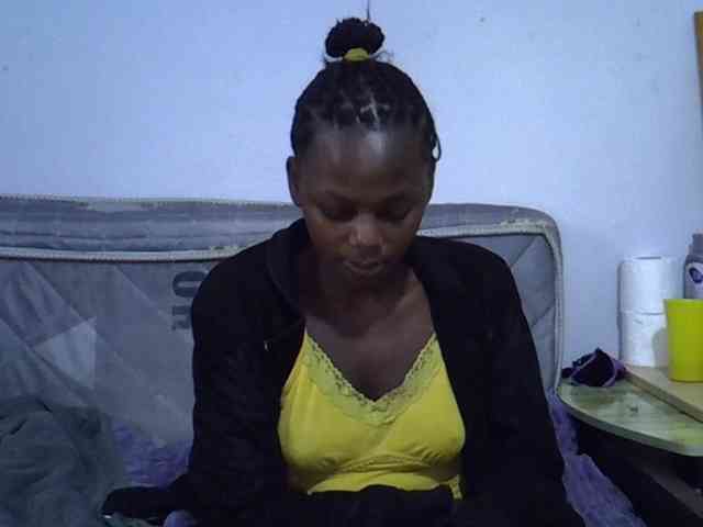 Sexybeiby1 webcam