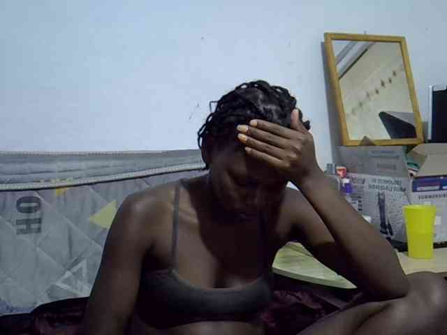 Sexybeiby1 webcam