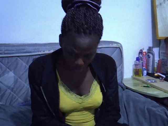 Sexybeiby1 webcam