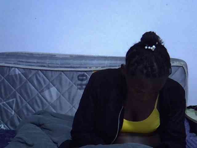 Sexybeiby1 webcam