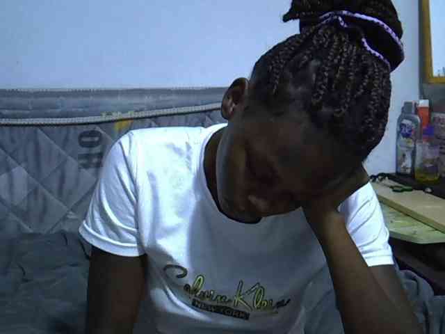 Sexybeiby1 webcam