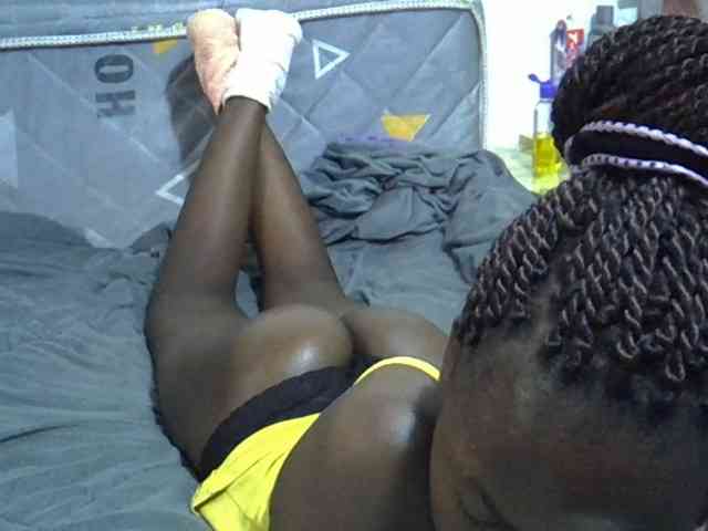 Sexybeiby1 webcam