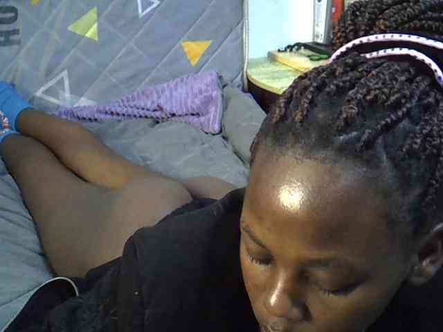 Sexybeiby1 webcam