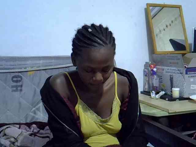 Sexybeiby1 webcam