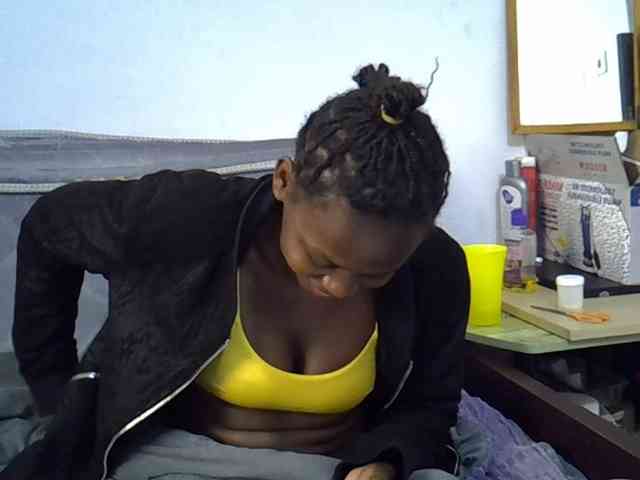 Sexybeiby1 webcam