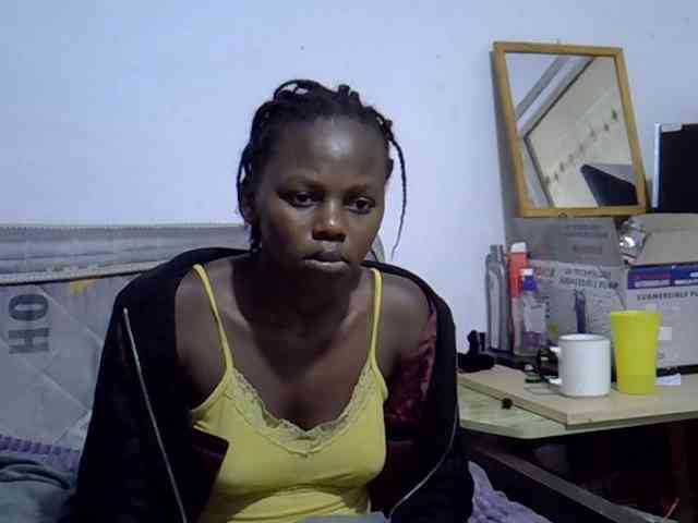 Sexybeiby1 webcam