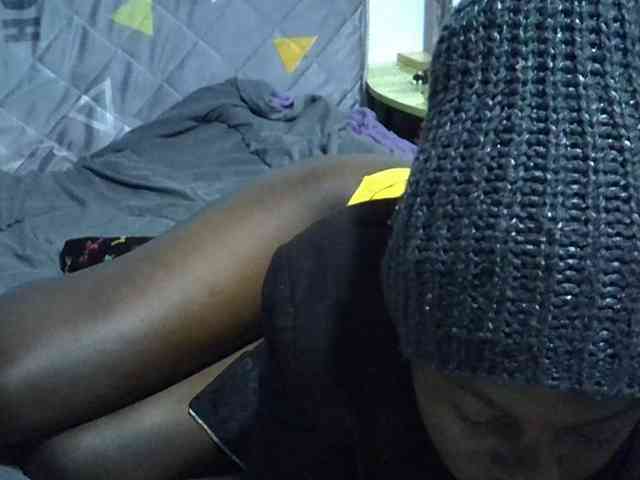 Sexybeiby1 webcam