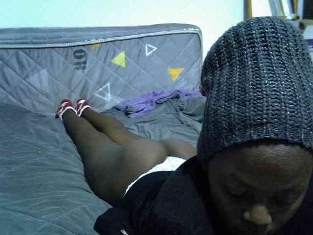Sexybeiby1 webcam