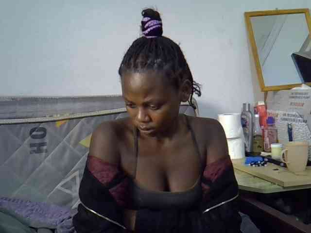 Sexybeiby1 webcam