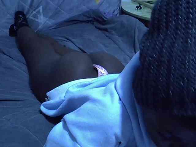 Sexybeiby1 webcam