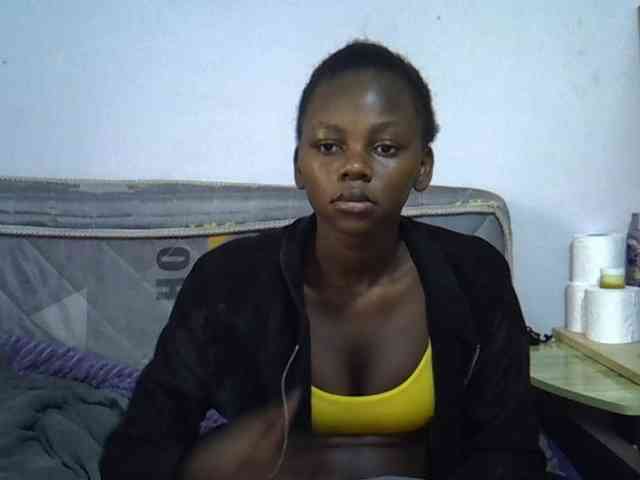 Sexybeiby1 webcam