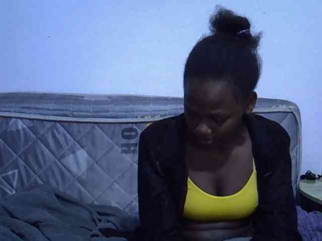 Sexybeiby1 webcam