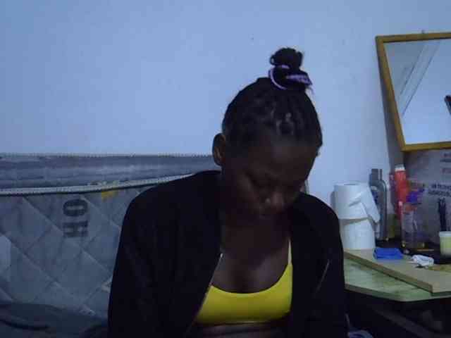 Sexybeiby1 webcam