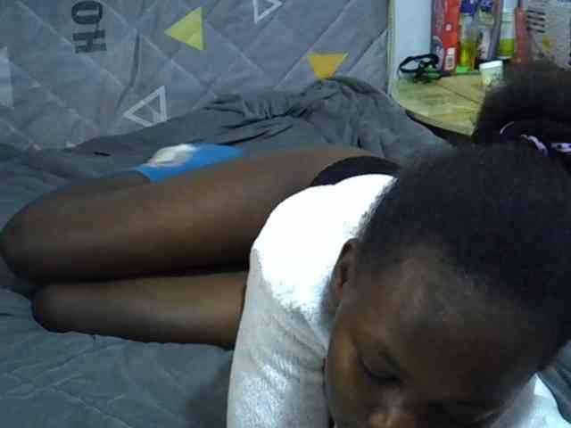 Sexybeiby1 webcam