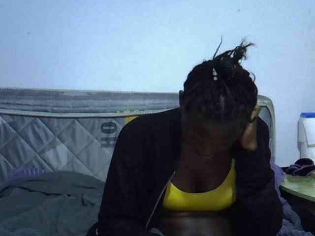 Sexybeiby1 webcam
