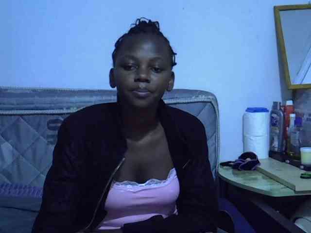 Sexybeiby1 webcam
