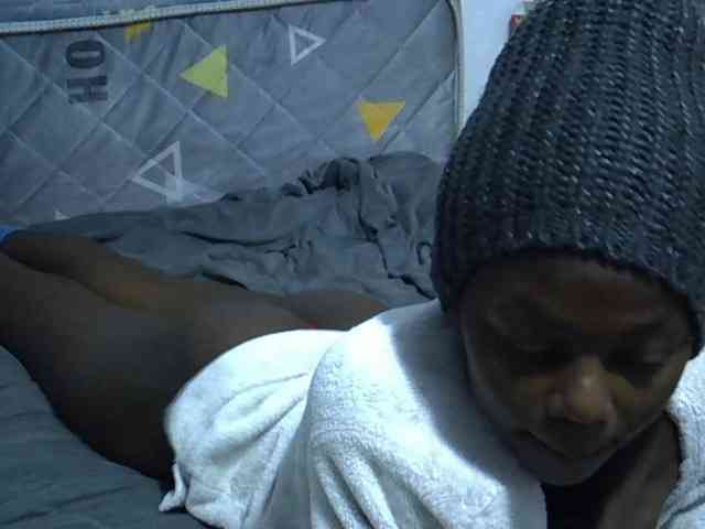 Sexybeiby1 webcam