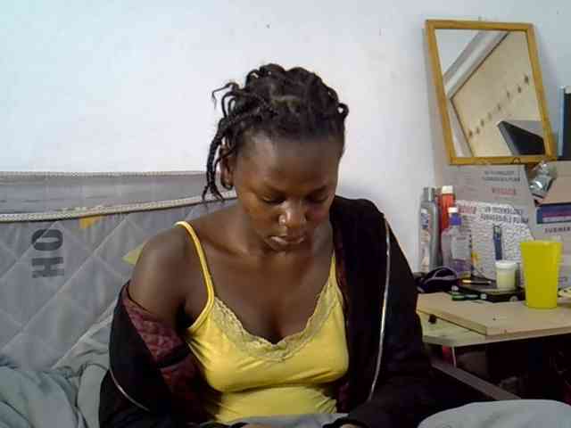 Sexybeiby1 webcam