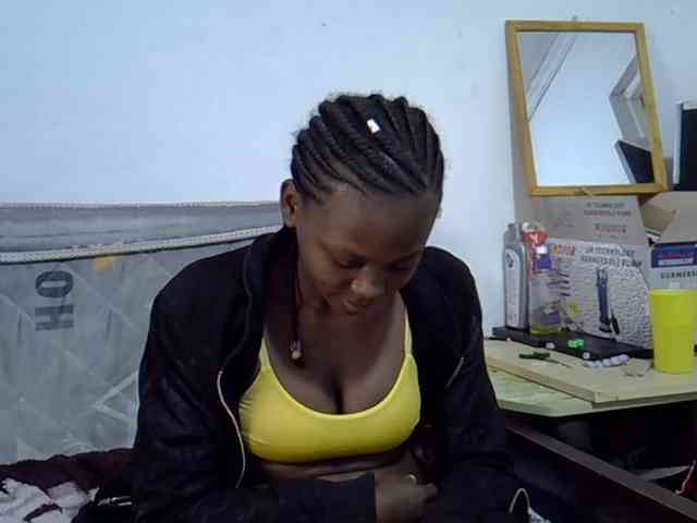 Sexybeiby1 webcam