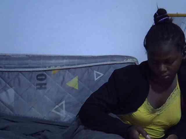 Sexybeiby1 webcam