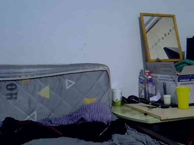 Sexybeiby1 webcam