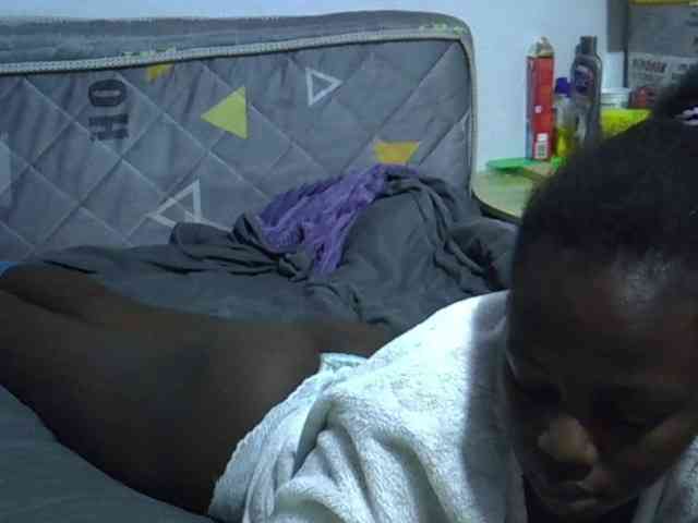 Sexybeiby1 webcam