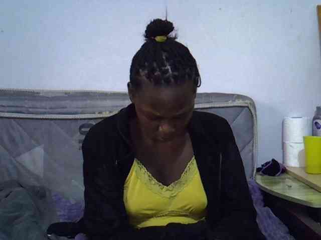 Sexybeiby1 webcam