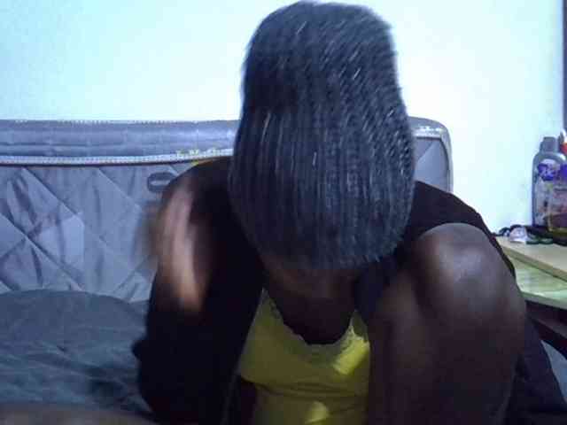 Sexybeiby1 webcam