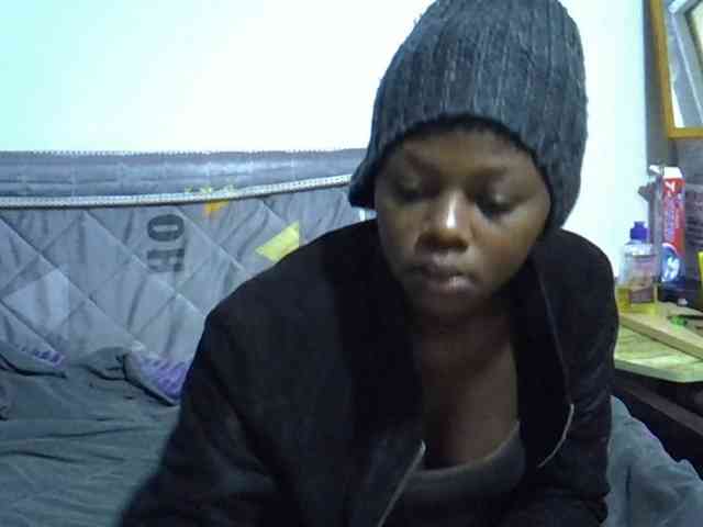 Sexybeiby1 webcam