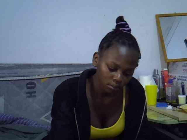 Sexybeiby1 webcam