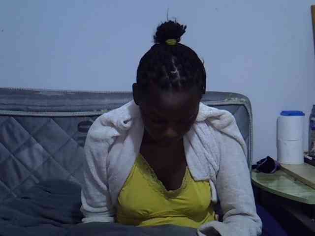 Sexybeiby1 webcam