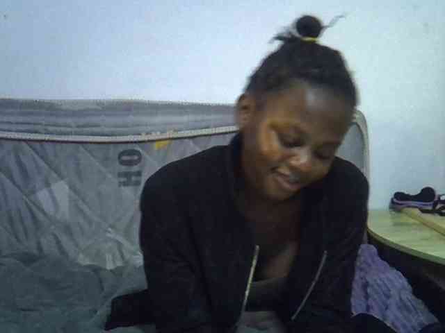Sexybeiby1 webcam
