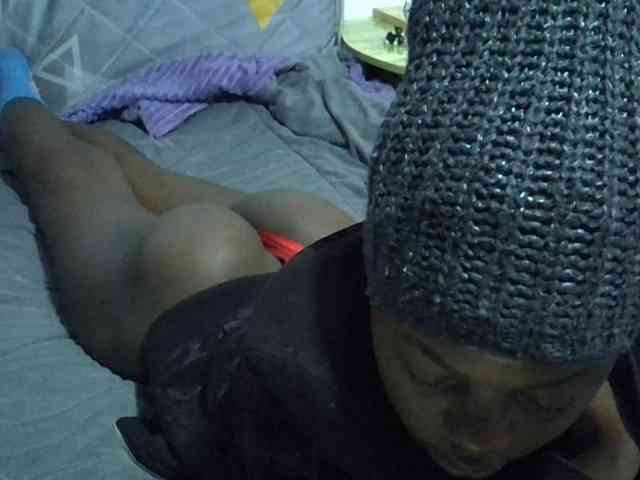 Sexybeiby1 webcam