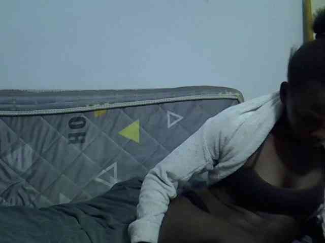 Sexybeiby1 webcam