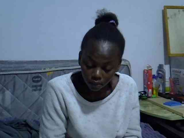 Sexybeiby1 webcam