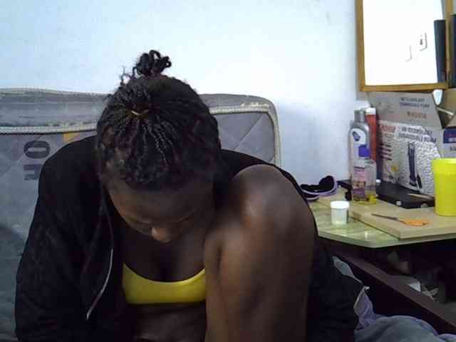 Sexybeiby1 webcam