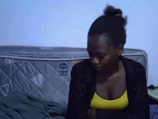 Sexybeiby1 webcam