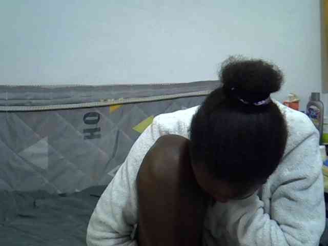 Sexybeiby1 webcam