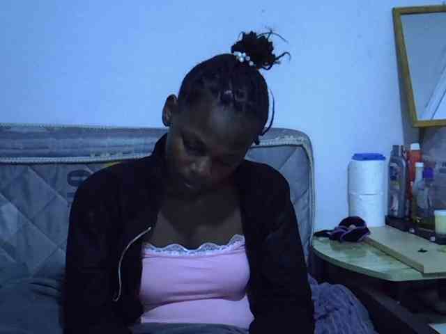 Sexybeiby1 webcam