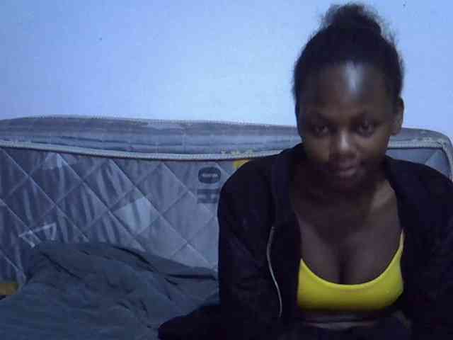 Sexybeiby1 webcam