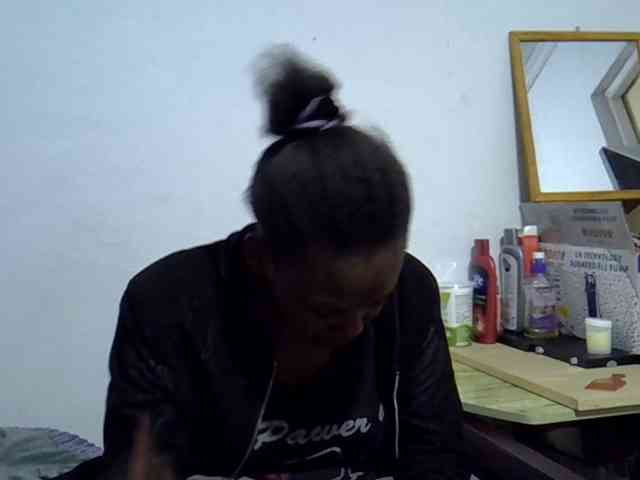 Sexybeiby1 webcam