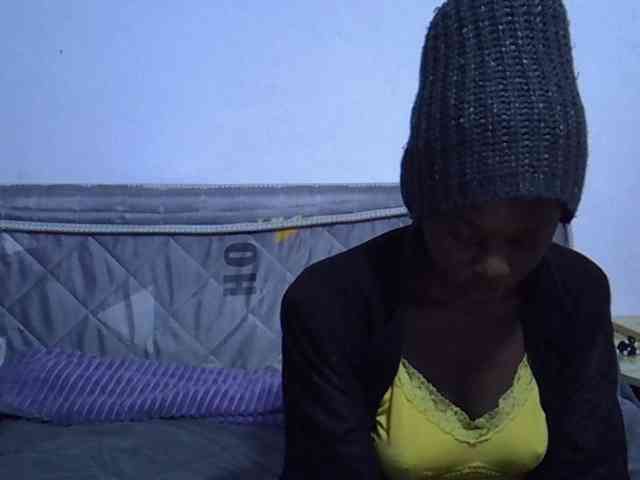 Sexybeiby1 webcam