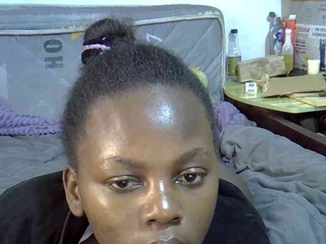 Sexybeiby1 webcam